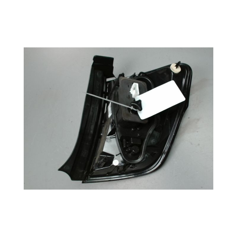 FEU ARRIERE GAUCHE  CITROEN C3 2009-