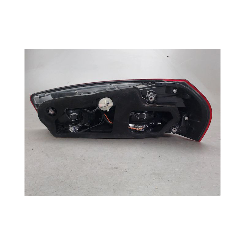 FEU ARRIERE GAUCHE  CITROEN C4