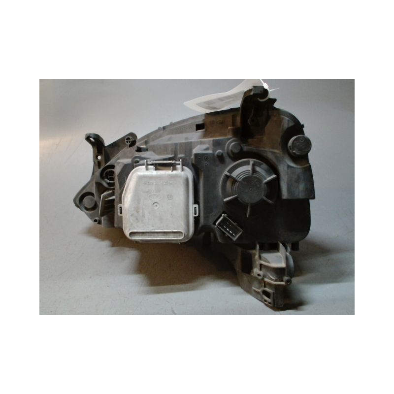 PHARE DROIT OPEL CORSA 03-06