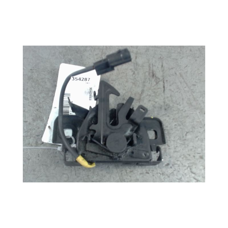 SERRURE CAPOT RENAULT CAPTUR