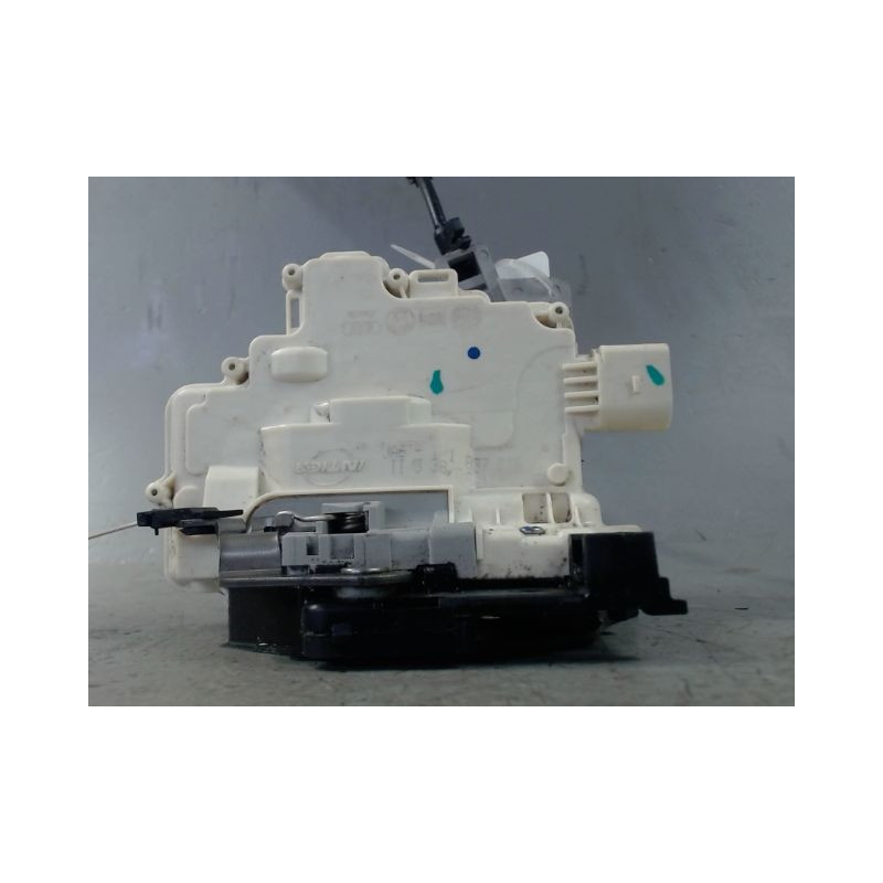 SYSTEME CONDAMNATION AVANT DROIT SEAT TOLEDO 2004-