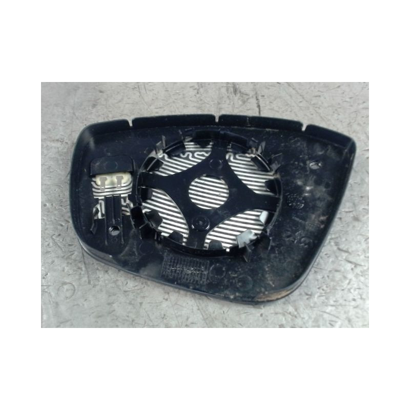 GLACE RETROVISEUR EXT D PEUGEOT 208