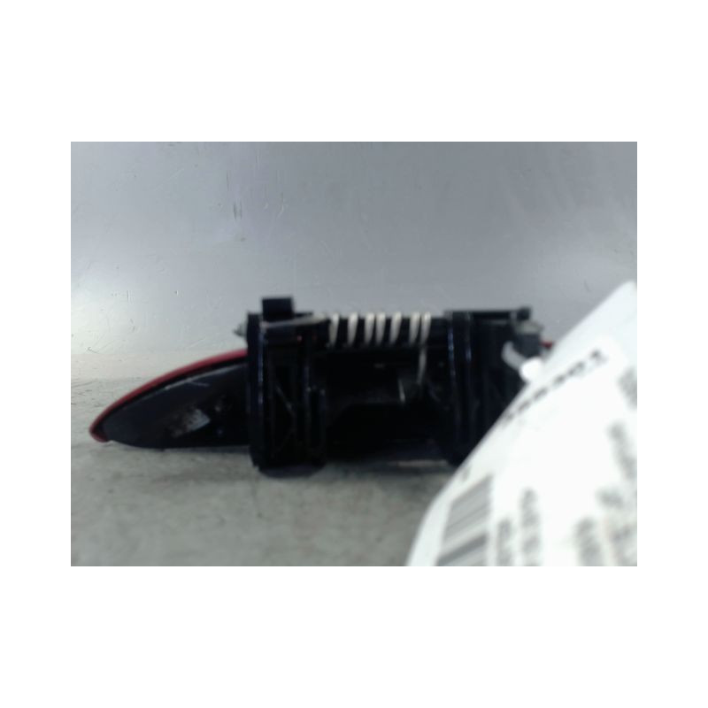 POIGNEE EXTERIEURE PORTE AVANT DROIT DACIA DUSTER 2010-
