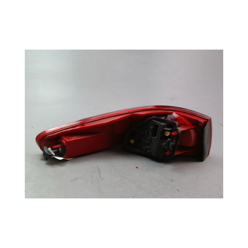 FEU ARRIERE DROIT PEUGEOT 607 BERL. Phase 2 2004-2010
