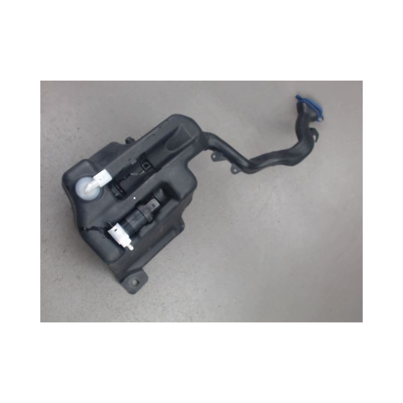 RESERVOIR LAVE-GLACE AVANT MERCEDES CLASSE A