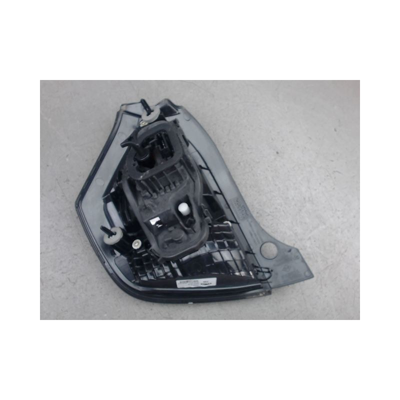 FEU ARRIERE DROIT RENAULT TWINGO