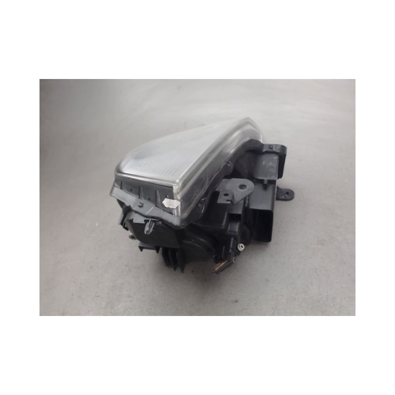 PHARE GAUCHE RENAULT VEL SATIS