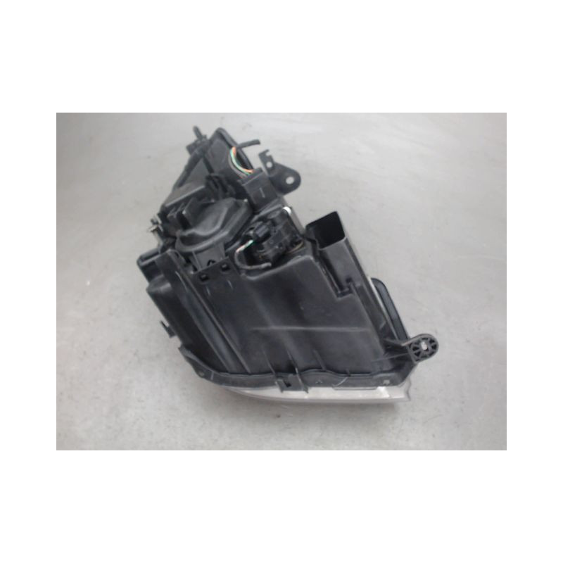 PHARE GAUCHE RENAULT VEL SATIS