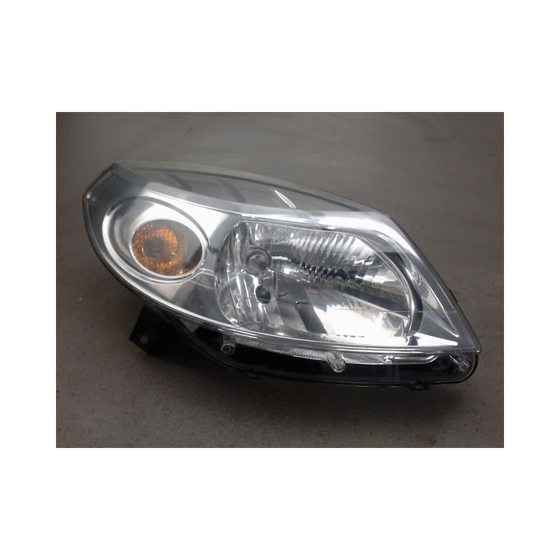 PHARE DROIT DACIA SANDERO