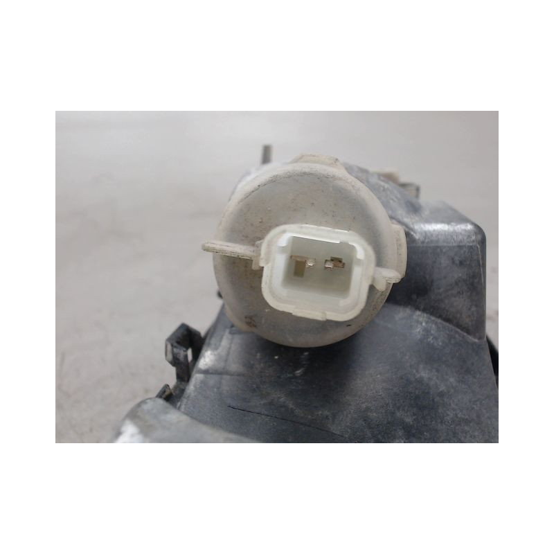 FEU BROUILLARD CENTRAL ARRIERE PEUGEOT 208