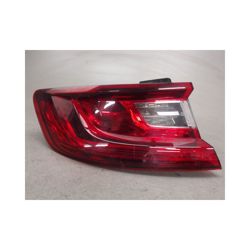 FEU ARRIERE GAUCHE  RENAULT MEGANE