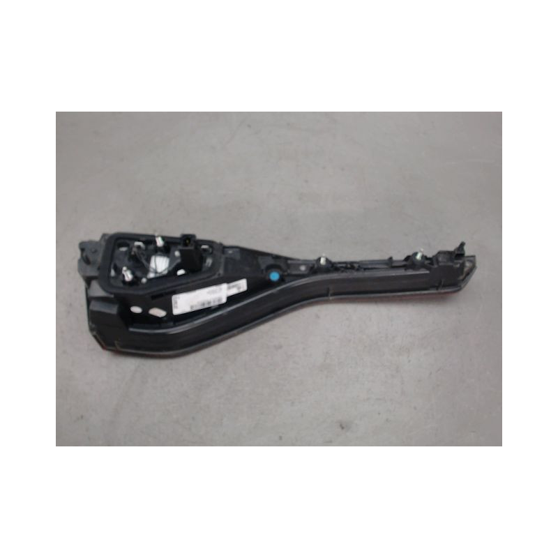 FEU ARRIERE INTERIEUR DROIT RENAULT MEGANE