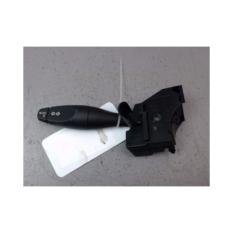 COMMANDE CLIGNOTANT FORD FUSION Phase 2 2005-...