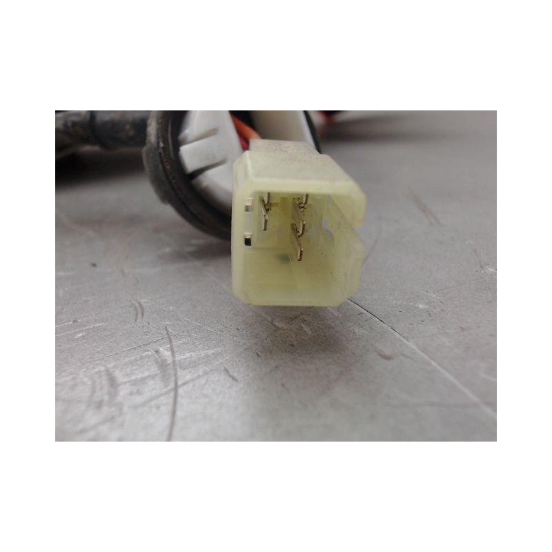 FEU ARRIERE GAUCHE  SUZUKI SWIFT
