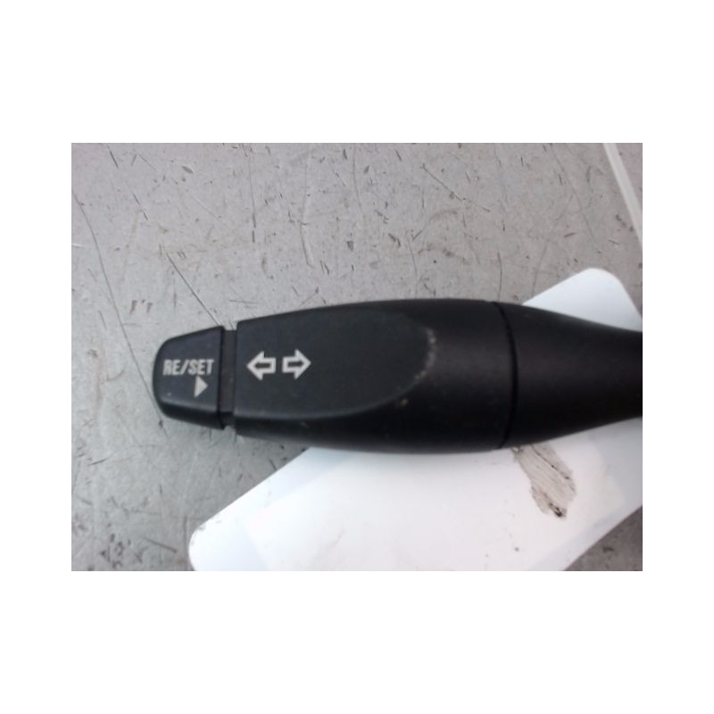 COMMANDE CLIGNOTANT FORD FUSION Phase 2 2005-...