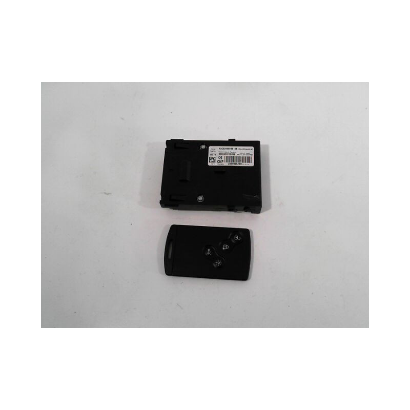 LECTEUR DE CARTE RENAULT MEGANE III 2008-