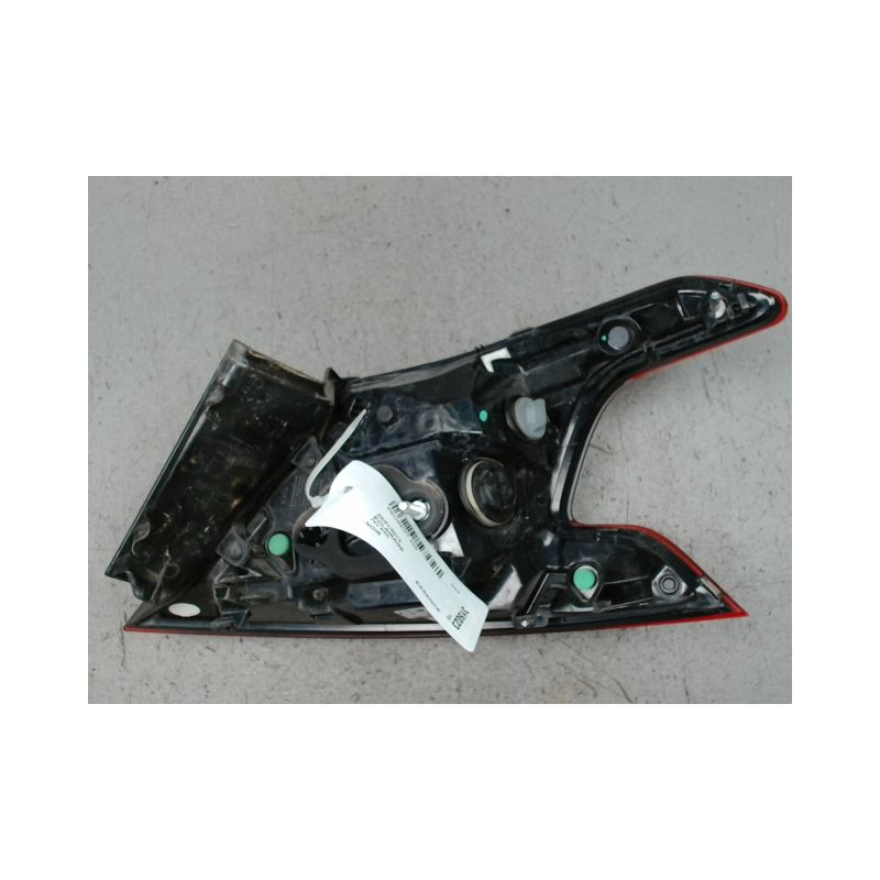 FEU ARRIERE DROIT PEUGEOT 308