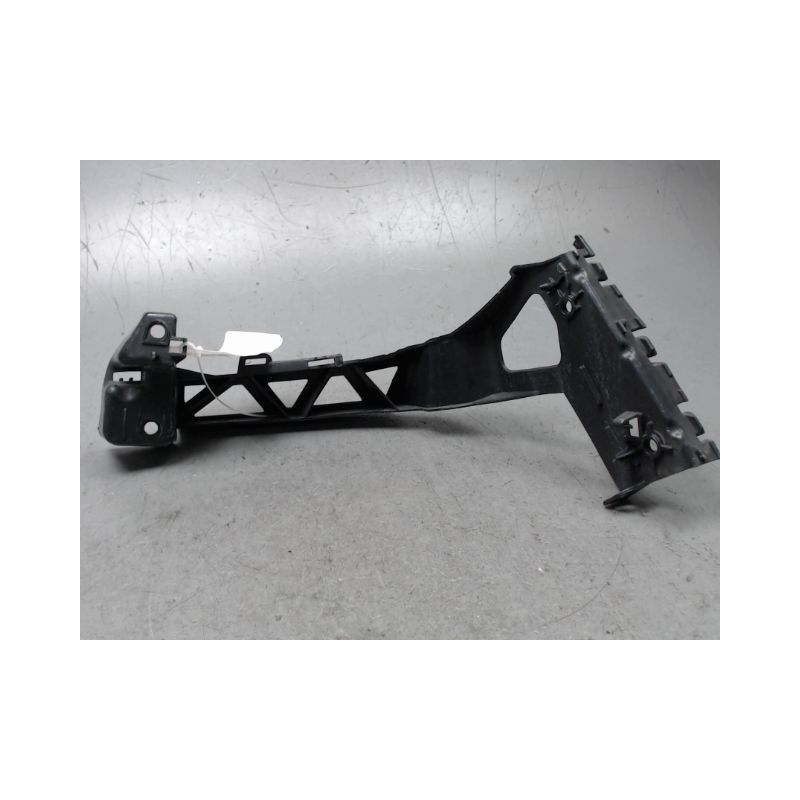 SUPPORT PARE-CHOC ARG PEUGEOT 207 5P