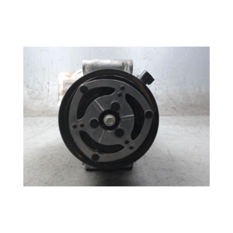 COMPRESSEUR AIR CONDITIONNE FORD FOCUS