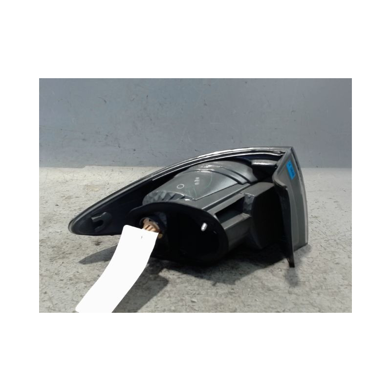FEU ARRIERE DROIT MAZDA MAZDA 6 BREAK 2005-