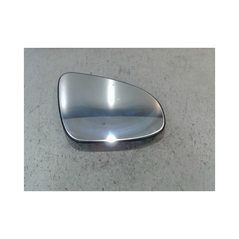 GLACE RETROVISEUR EXT D TOYOTA YARIS