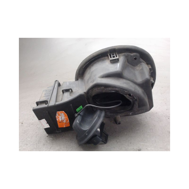VOLET DE TRAPPE CARBURANT RENAULT CLIO