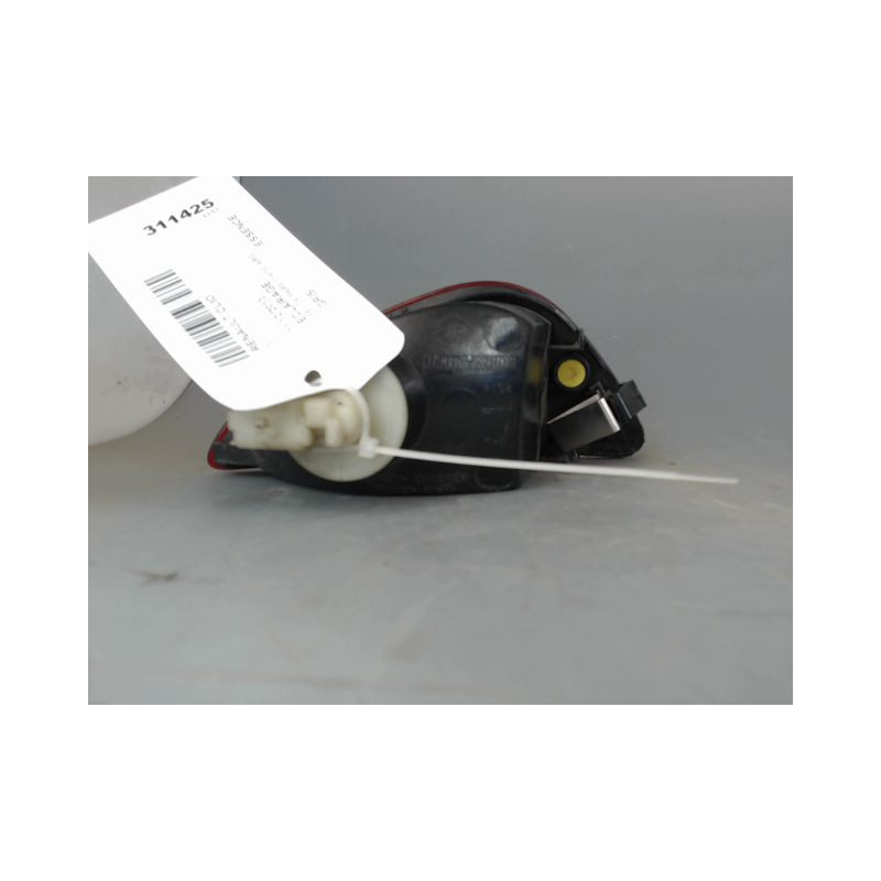 FEU DE PARE-CHOC ARRIERE GAUCHE RENAULT CLIO III 2009-