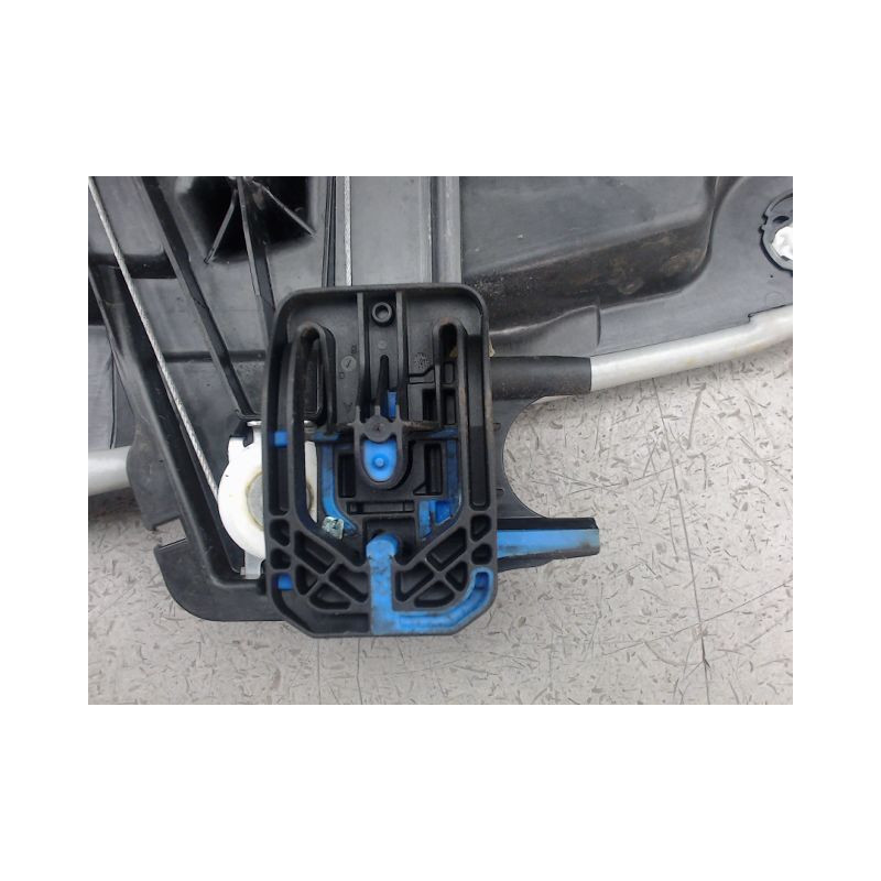 MECANISME LEVE-GLACE AVANT GAUCHE FORD FIESTA