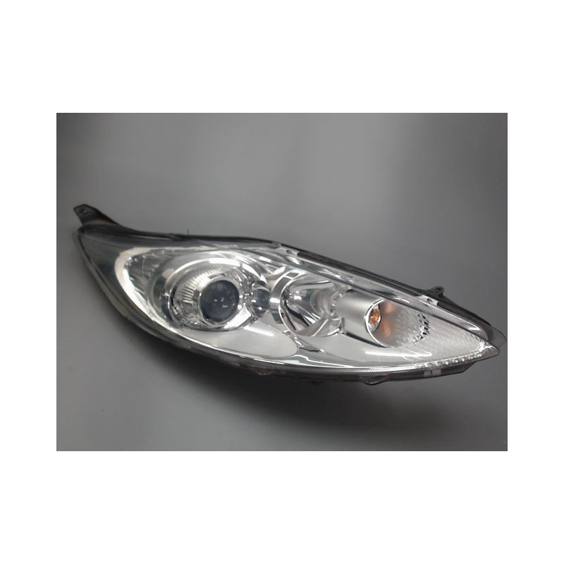 PHARE DROIT FORD FIESTA