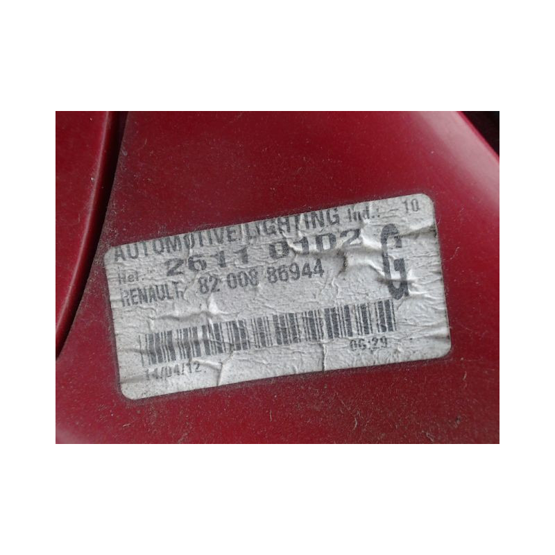 FEU ARRIERE GAUCHE  RENAULT CLIO