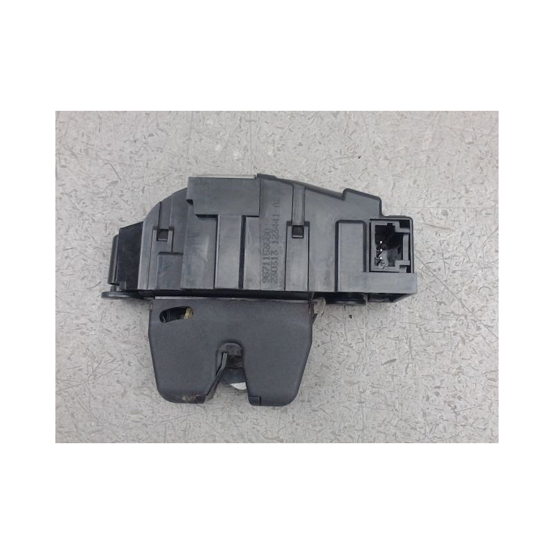 SERRURE COFFRE ARRIERE PEUGEOT 508
