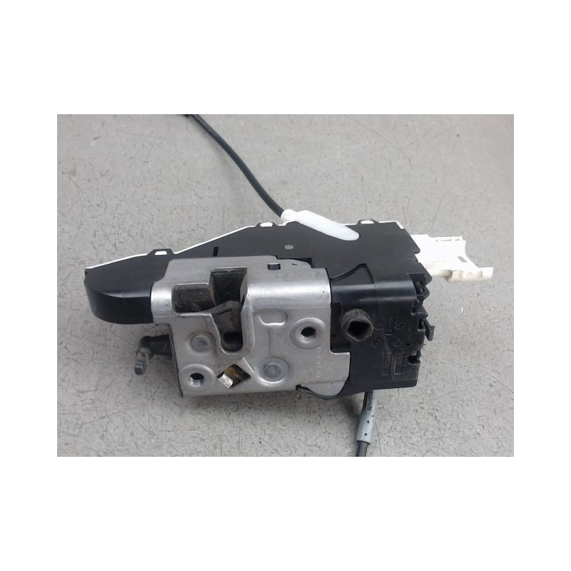 SYSTEME CONDAMNATION AVANT GAUCHE CITROEN C4