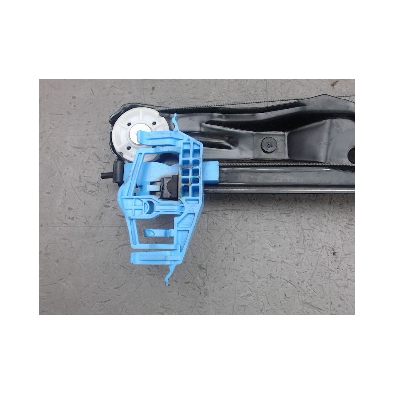 MECANISME LEVE-GLACE AVANT DROIT OPEL COMBO