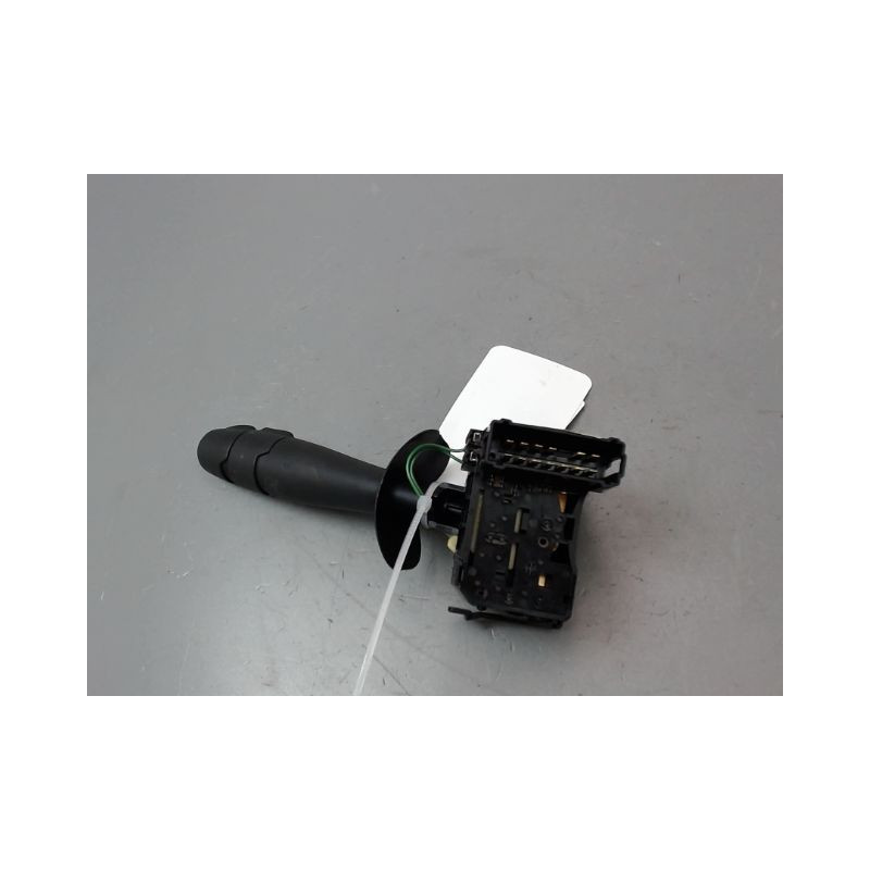 COMMANDE ESSUIE GLACE RENAULT TWINGO II Phase 1 2007-2011