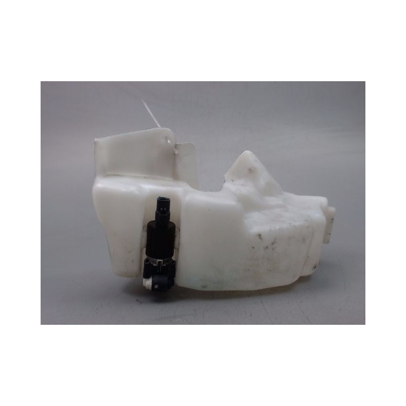 RESERVOIR LAVE-GLACE AVANT RENAULT LAGUNA III Phase 1 2007-2010