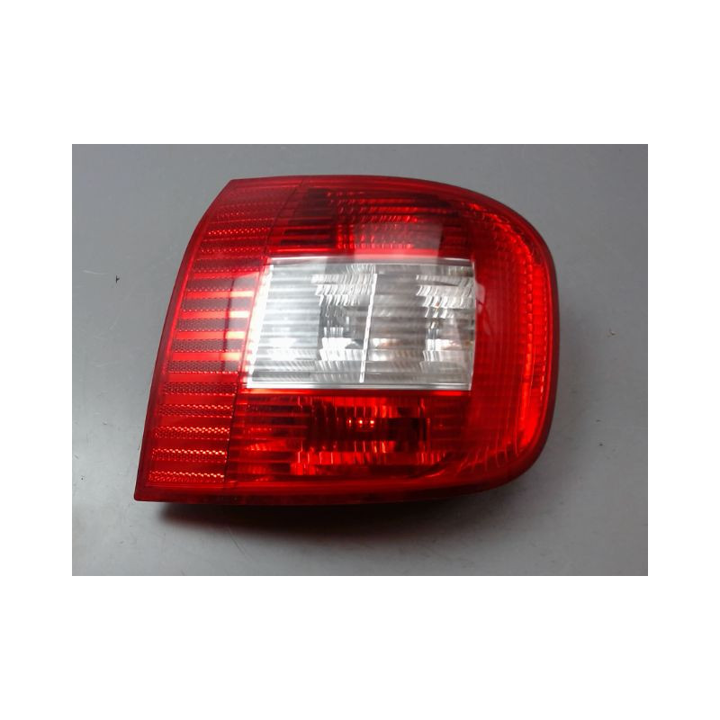 FEU ARRIERE DROIT FIAT MULTIPLA 2004-