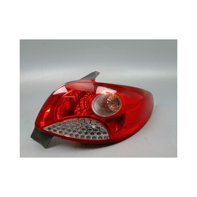 FEU ARRIERE DROIT PEUGEOT 206 + 2009-2013