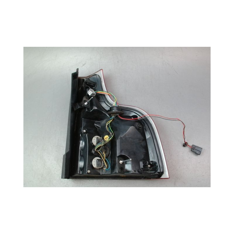 FEU ARRIERE GAUCHE  VOLVO XC90 BREAK I Phase 2 2006-2014