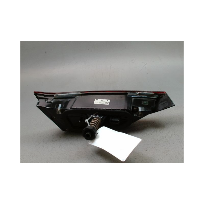 FEU ARRIERE INTERIEUR DROIT BMW SERIE 1