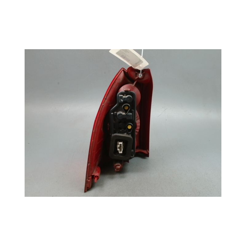 FEU ARRIERE DROIT PEUGEOT 307 SW Phase 2 2005-2008