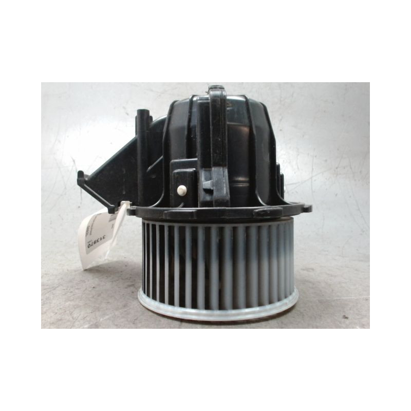 MOTEUR VENTILATEUR CHAUFFAGE AUDI Q5