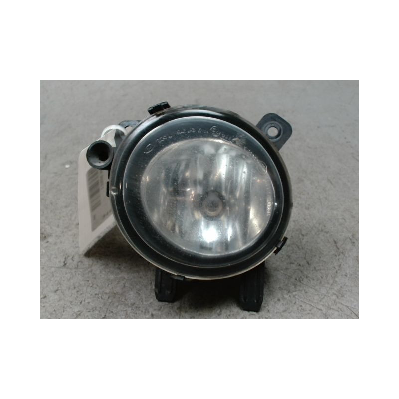 PHARE ANTIBROUILLARD AVANT GAUCHE B.M.W. SERIE 2