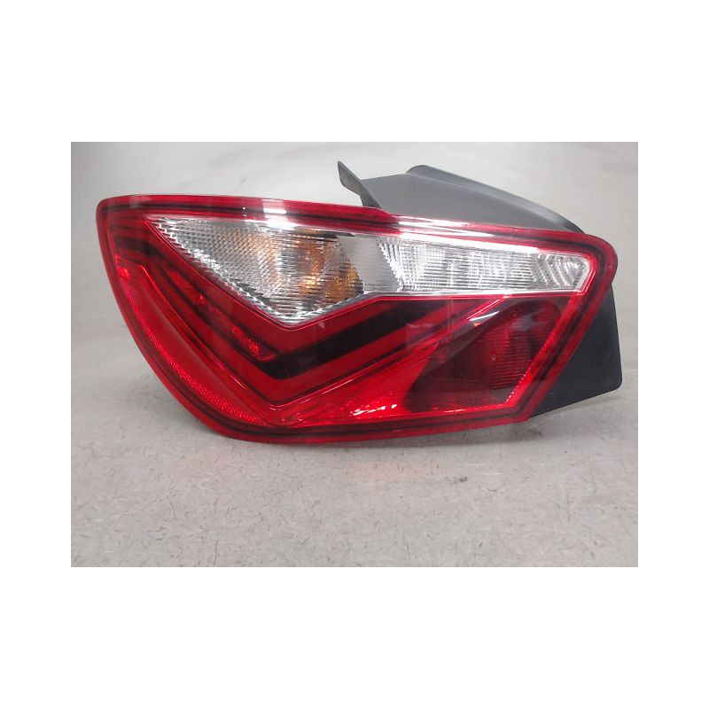 FEU ARRIERE GAUCHE  SEAT IBIZA