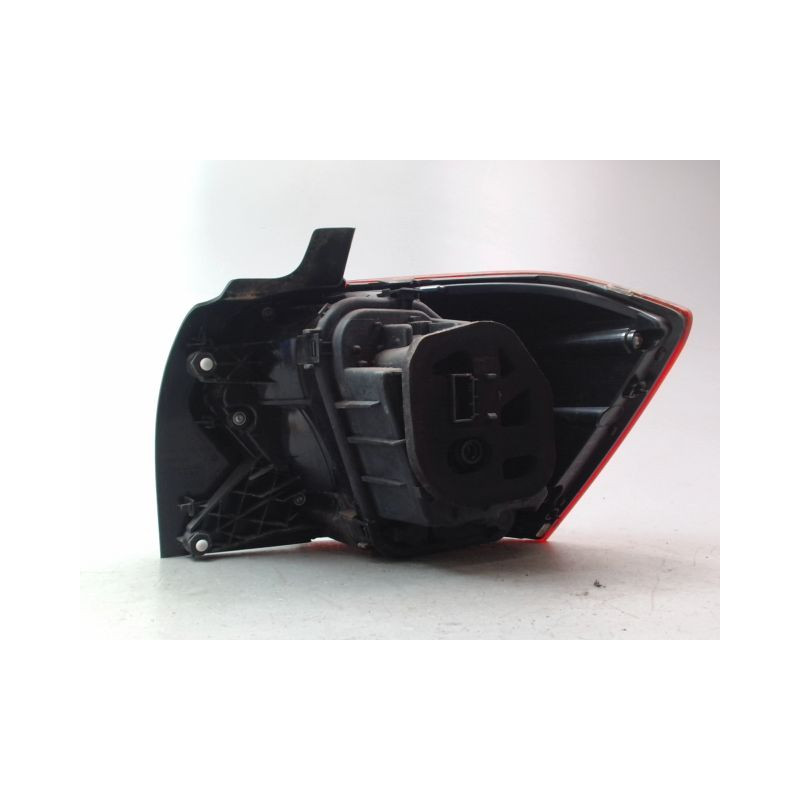 FEU ARRIERE GAUCHE  VOLKSWAGEN POLO 2009-