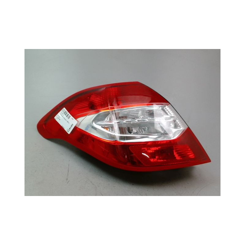 FEU ARRIERE GAUCHE  CITROEN C4 II Phase 1 (B71) 2010-2015