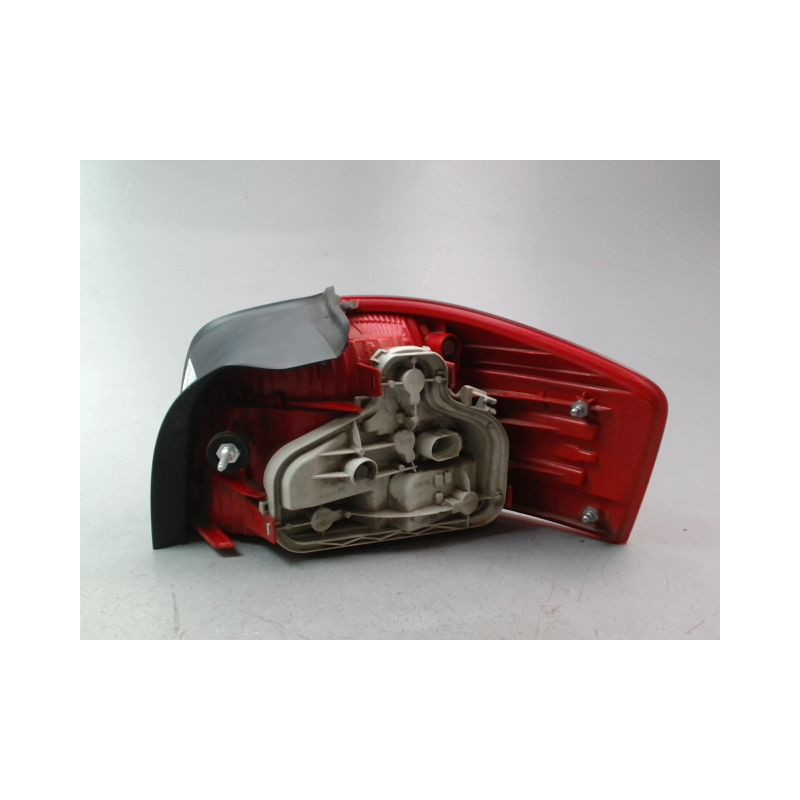 FEU ARRIERE GAUCHE  AUDI A3 II Phase 1 (8P) 2003-2008
