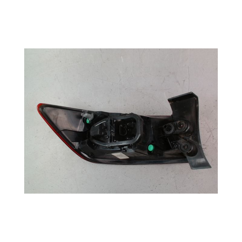 FEU ARRIERE DROIT RENAULT CLIO IV Phase 1 2012-...