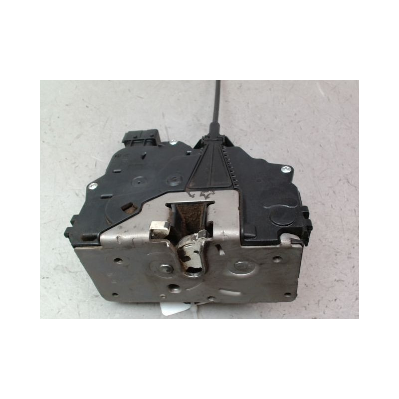 SYSTEME CONDAMNATION AVANT GAUCHE OPEL CORSA IV Phase 2 (D) 2011-2015