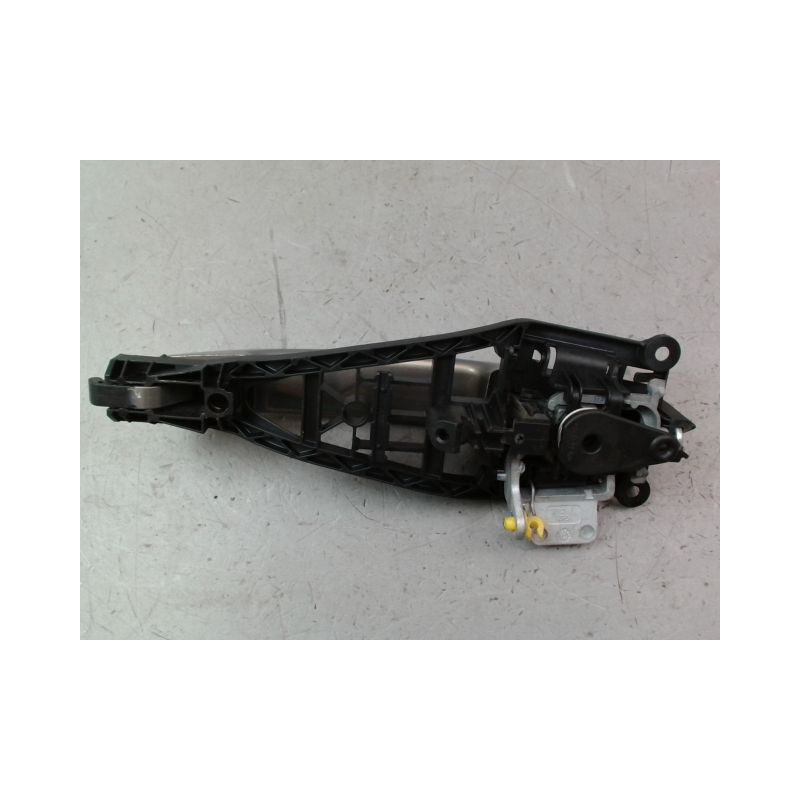 POIGNEE EXTERIEURE PORTE AVANT GAUCHE OPEL CORSA IV Phase 2 (D) 2011-2015