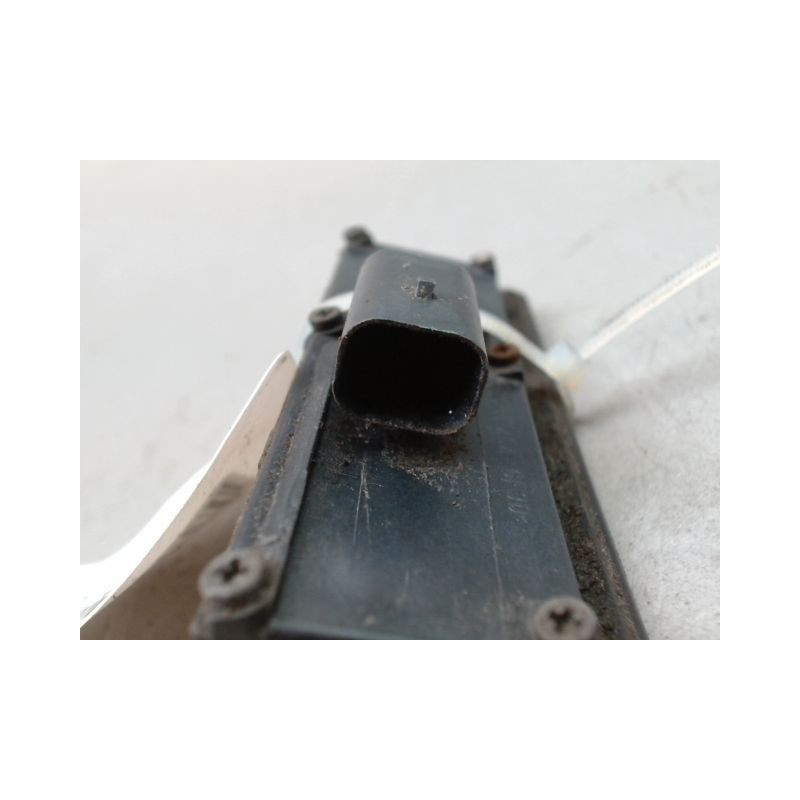 POIGNEE EXTERIEURE HAYON FORD FIESTA 2010-